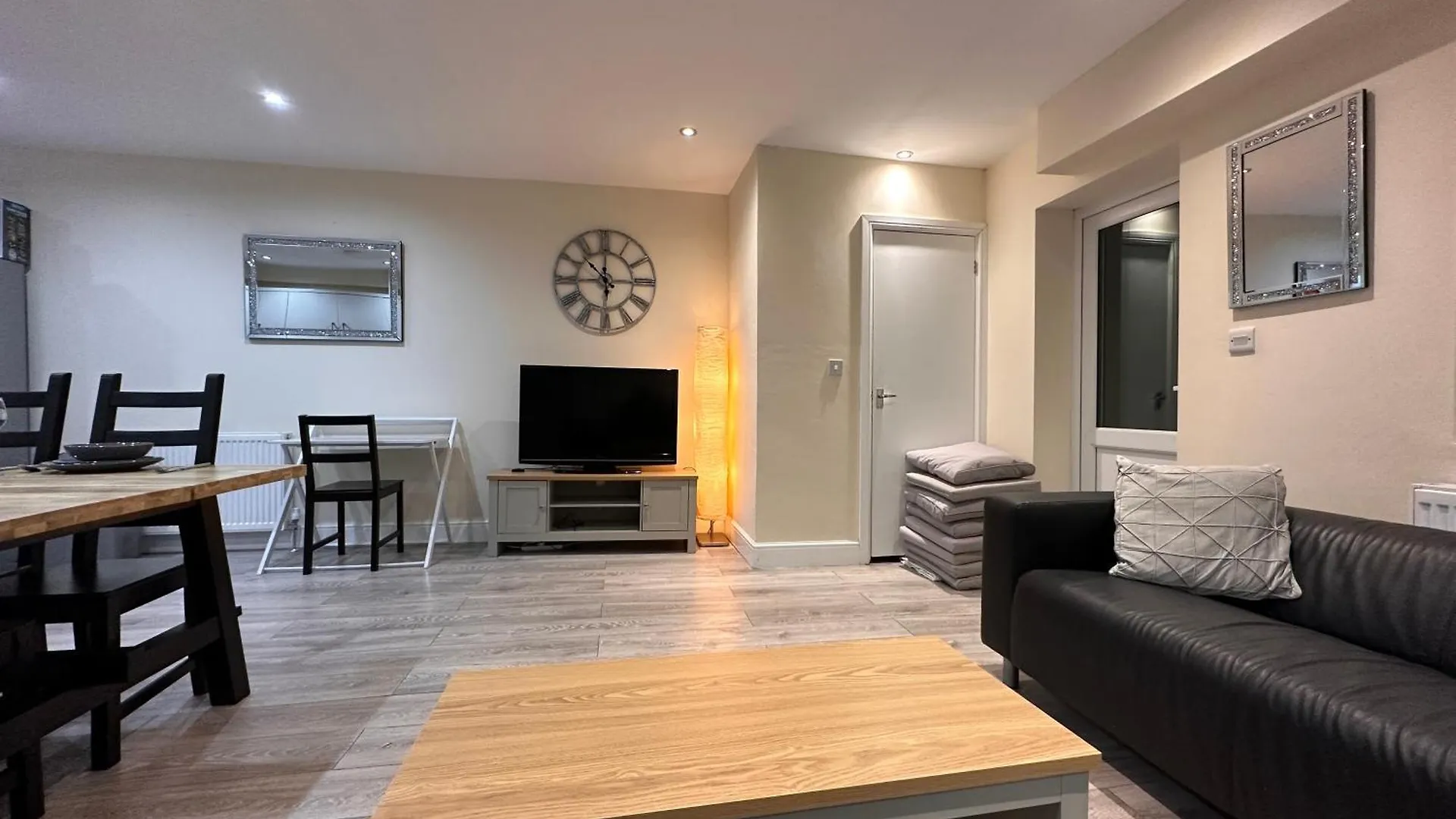 5 Bed 5 Bath / Brick Lane Central London E1