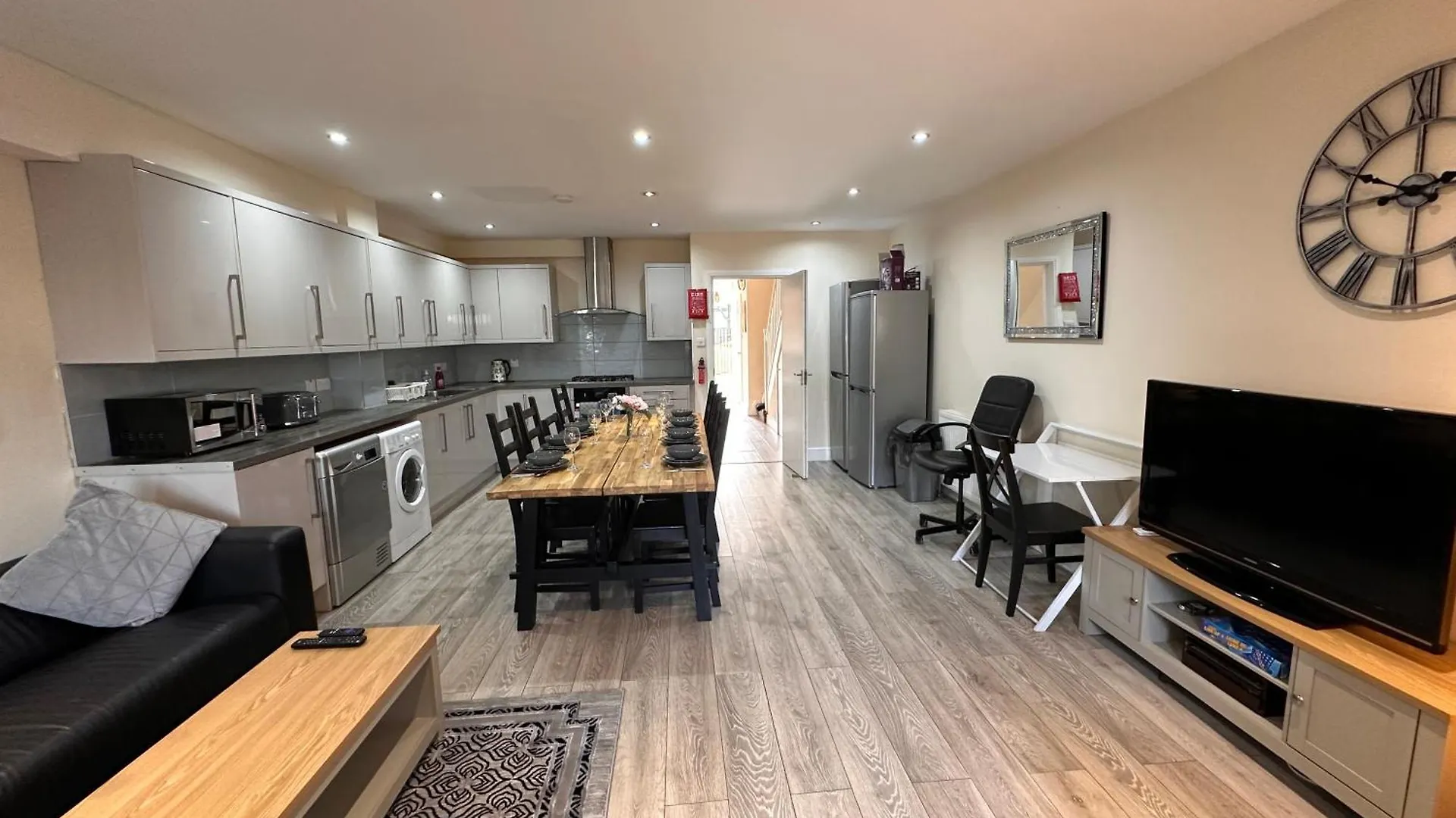 5 Bed 5 Bath / Brick Lane Central London E1 Holiday home