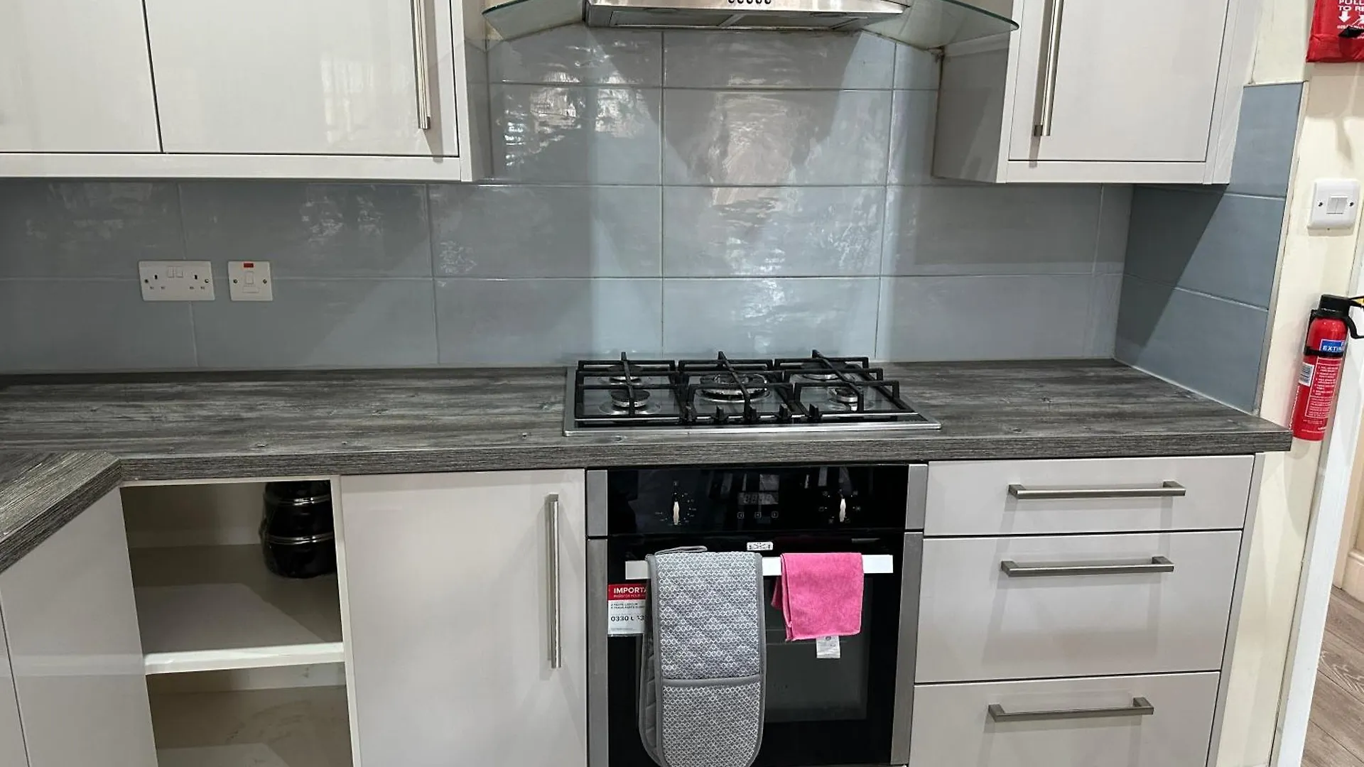 5 Bed 5 Bath / Brick Lane Central London E1 Prázdninový dům